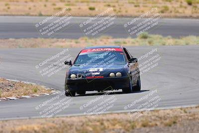 media/May-31-2025-CalClub SCCA (Sat) [[2c1a04e1ee]]/Qualifying/Group 1/Turn 4/